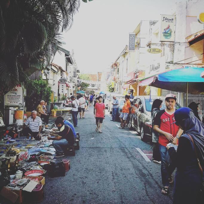 Leju 21 樂居 Explore Malacca From A Riverside House Buitenkant foto