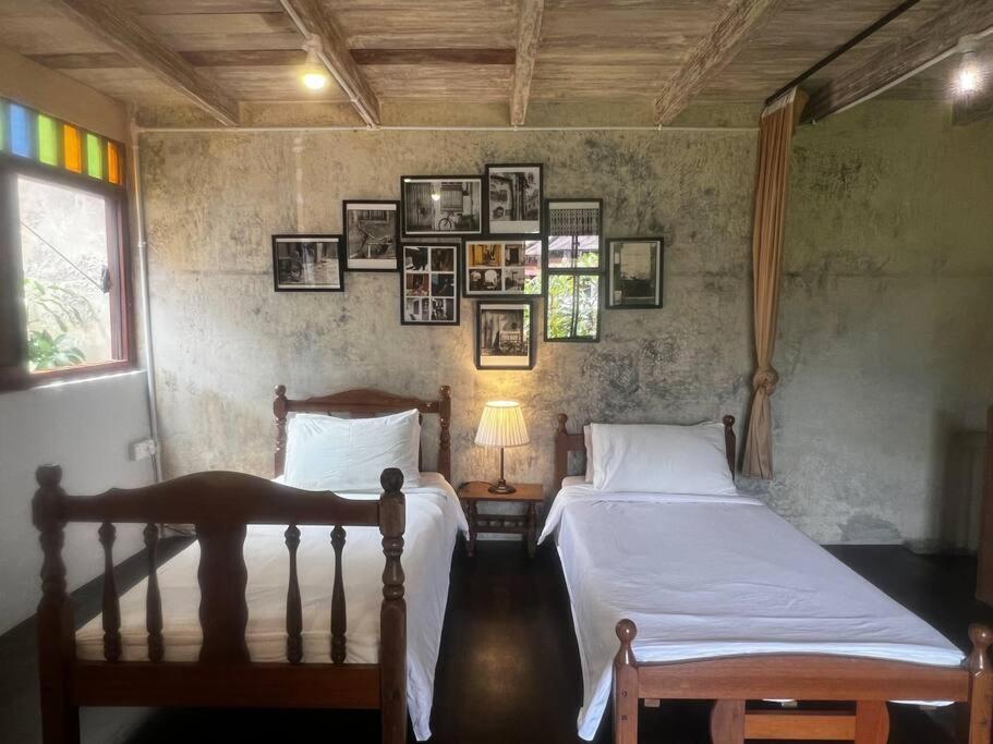 Leju 21 樂居 Explore Malacca From A Riverside House Buitenkant foto