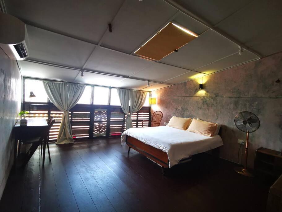 Leju 21 樂居 Explore Malacca From A Riverside House Buitenkant foto