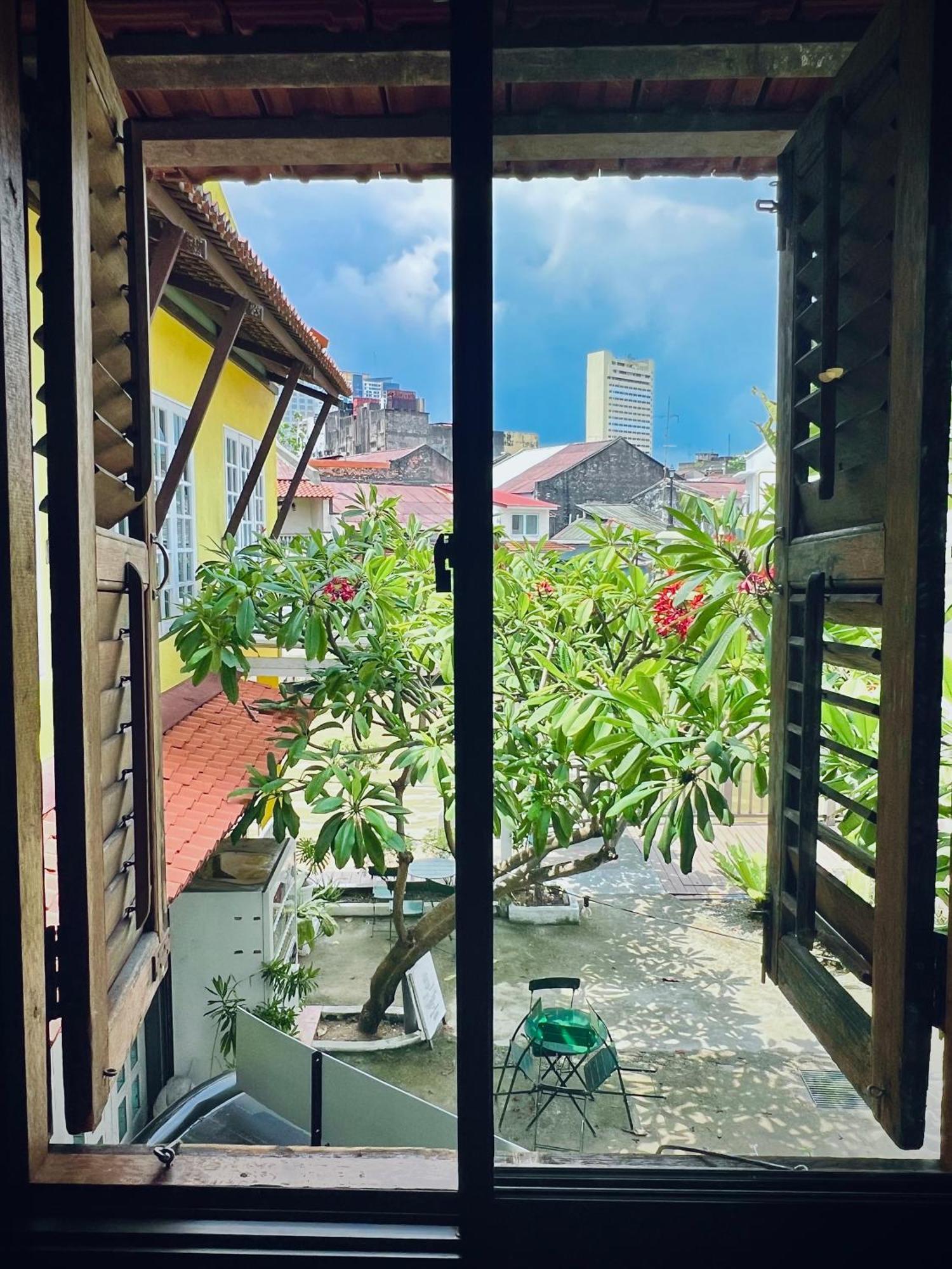 Leju 21 樂居 Explore Malacca From A Riverside House Buitenkant foto